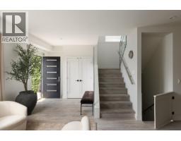238 E 19th Street, North Vancouver, BC V7L2Z2 Photo 13