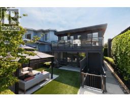 238 E 19th Street, North Vancouver, BC V7L2Z2 Photo 23
