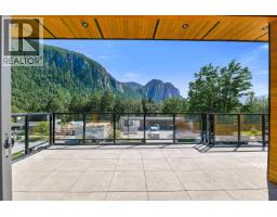 2237 Windsail Place, Squamish, BC V8B0T6 Photo 11
