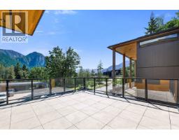 2237 Windsail Place, Squamish, BC V8B0T6 Photo 13
