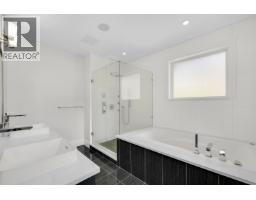 2237 Windsail Place, Squamish, BC V8B0T6 Photo 18