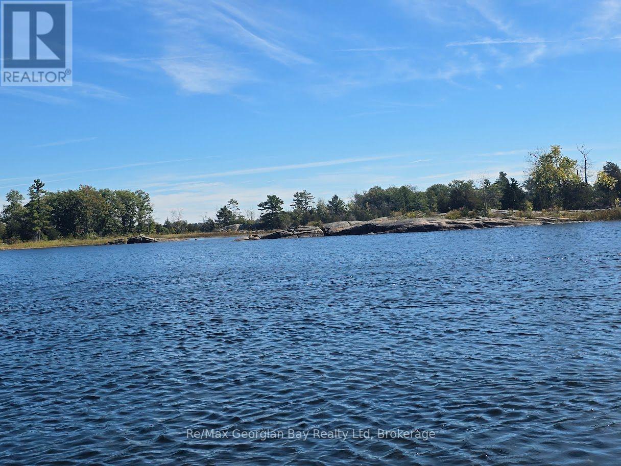 380 2 ISLAND - Image 33