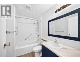 11 Falshire Terrace NE - photo 22