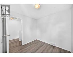 11 Falshire Terrace NE - photo 19