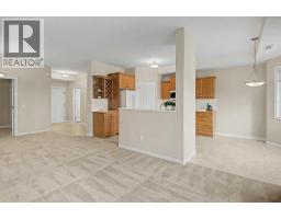 Primary Bedroom - 205, 15 Everstone Drive Sw, Calgary, AB T2Y5B5 Photo 8