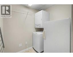 Kitchen - 205, 15 Everstone Drive Sw, Calgary, AB T2Y5B5 Photo 6