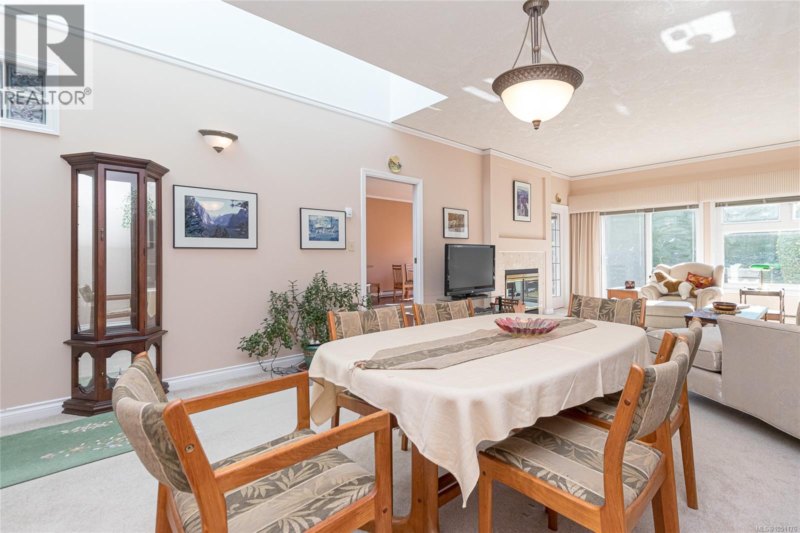 #13 4318 Emily Carr Dr - Image 11