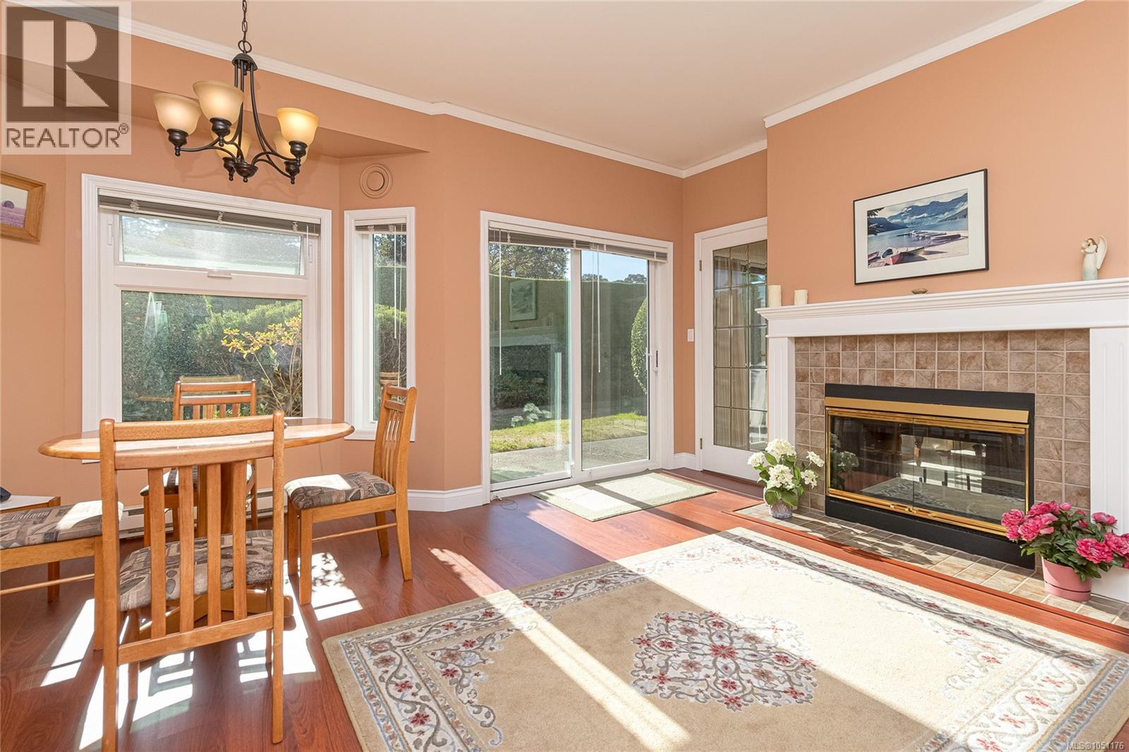#13 4318 Emily Carr Dr - 12