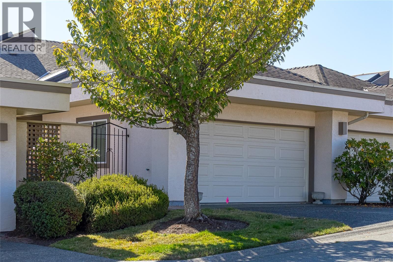 #13 4318 Emily Carr Dr - 2