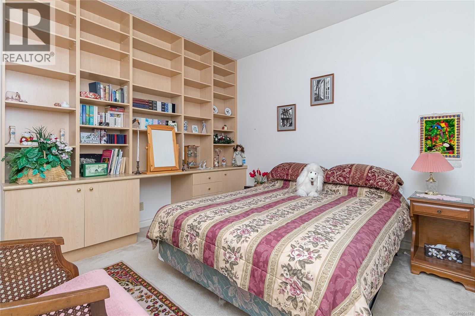 #13 4318 Emily Carr Dr - 22