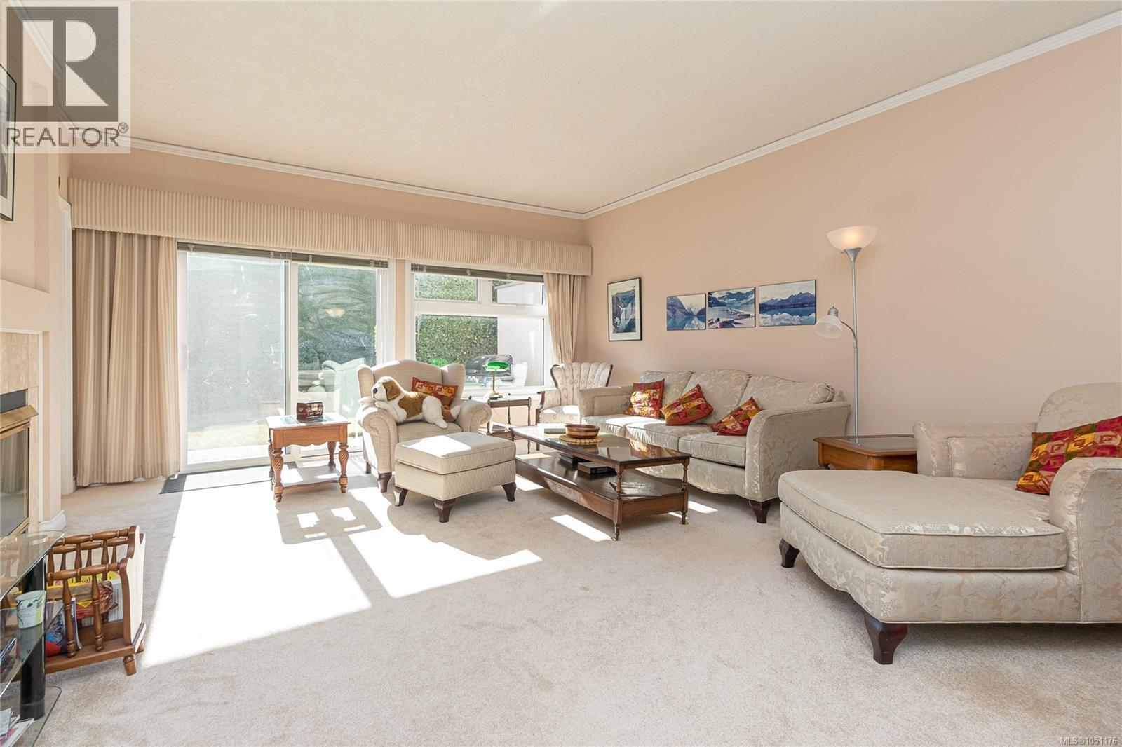 #13 4318 Emily Carr Dr - Image 6