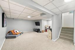 15 Scotsborough Place, Winnipeg, MB R2N1Z5 Photo 21