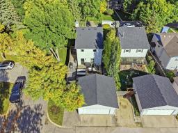 15 Scotsborough Place, Winnipeg, MB R2N1Z5 Photo 31
