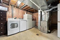 15 Scotsborough Place, Winnipeg, MB R2N1Z5 Photo 23