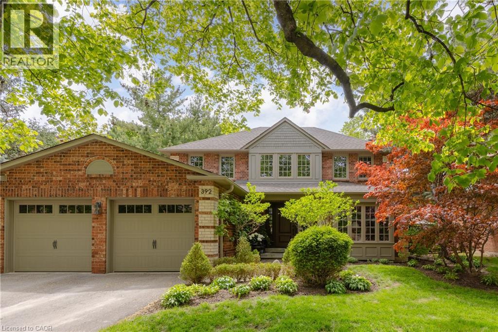 392 ASPEN FOREST Drive, Oakville — photo 2