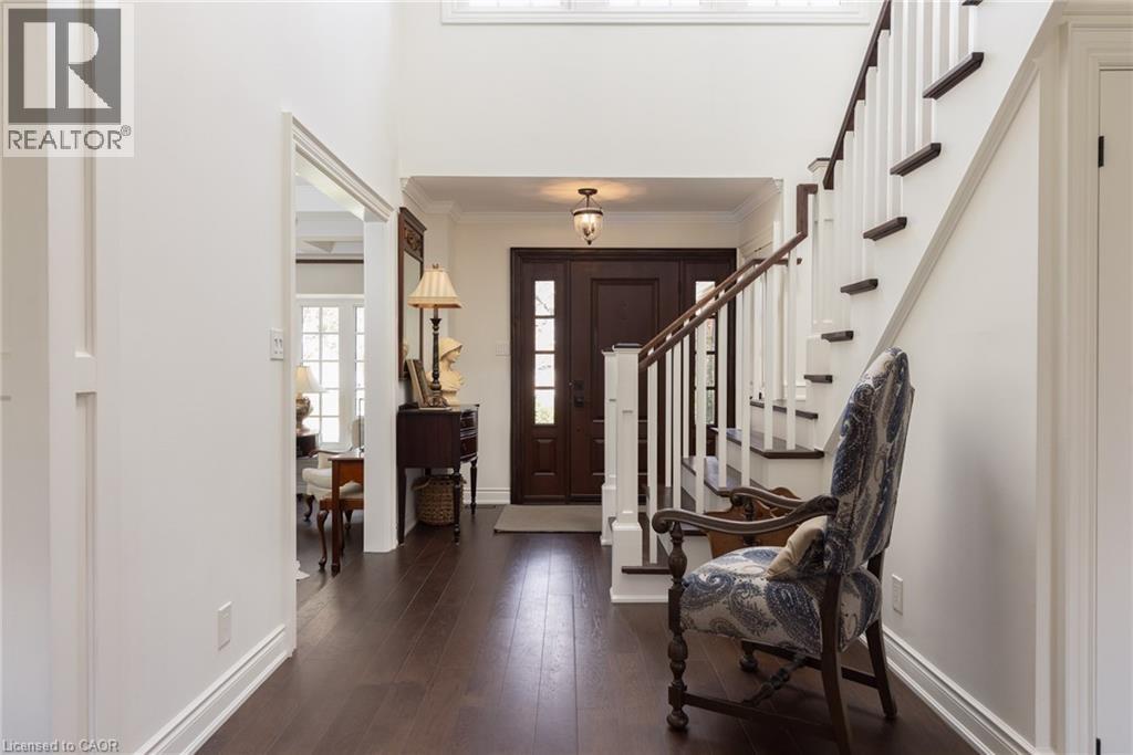 392 ASPEN FOREST Drive, Oakville — photo 4