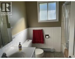131 Cedar St, Alert Bay, BC V0N0C3 Photo 10