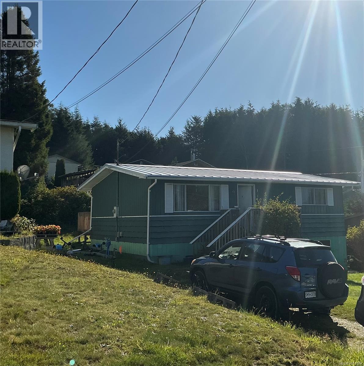 131 Cedar St - 1