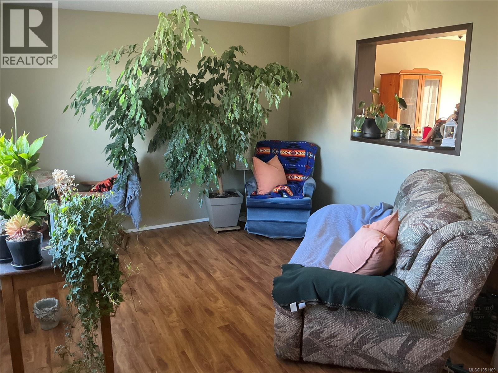 131 Cedar St - 5
