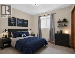 373 Bridlewood Avenue SW - photo 9