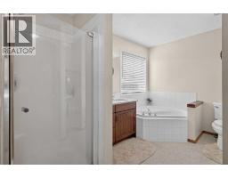 373 Bridlewood Avenue SW - photo 28
