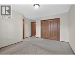373 Bridlewood Avenue SW - photo 27