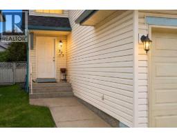 373 Bridlewood Avenue SW - photo 2