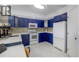 Pantry - 2452, 151 Country Village Road Ne, Calgary, AB T3K5X5 Photo 8