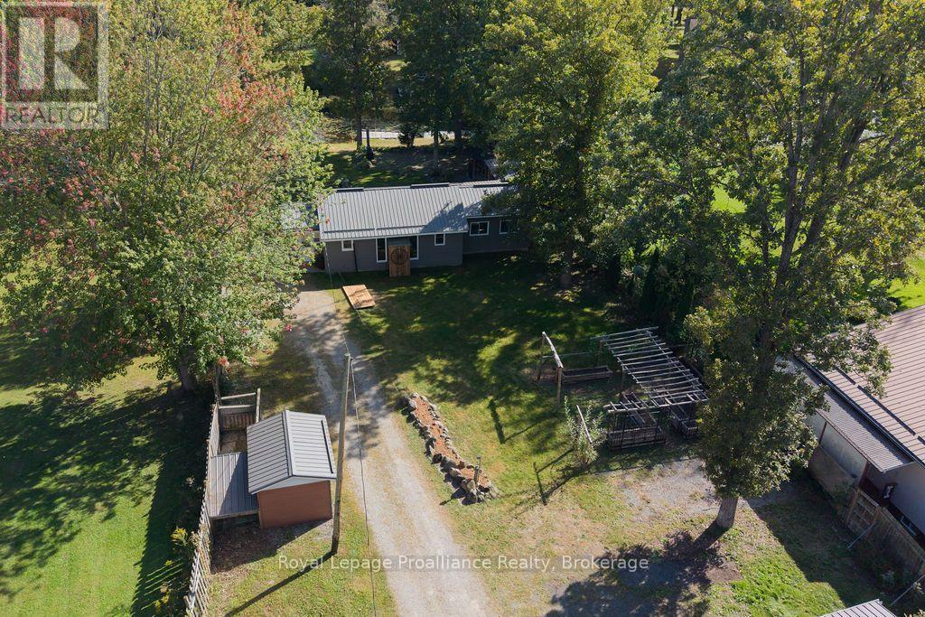 2117 2ND LINE EAST LINE - Image 47