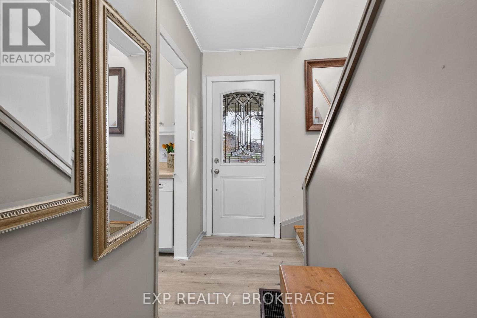 8 ORTONA CRESCENT, Prince Edward County (Picton Ward) — photo 6