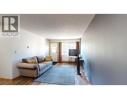 Kitchen - 10 Cariboo Drive Unit# 408, Elkford, BC V0B1H0 Photo 7