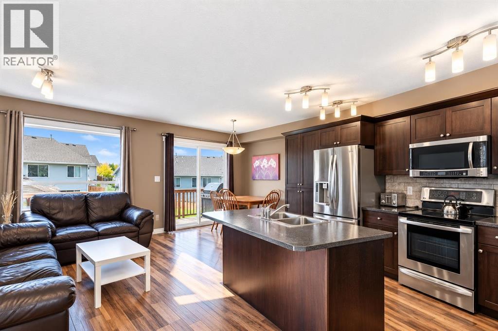 11333 83 Avenue - 3