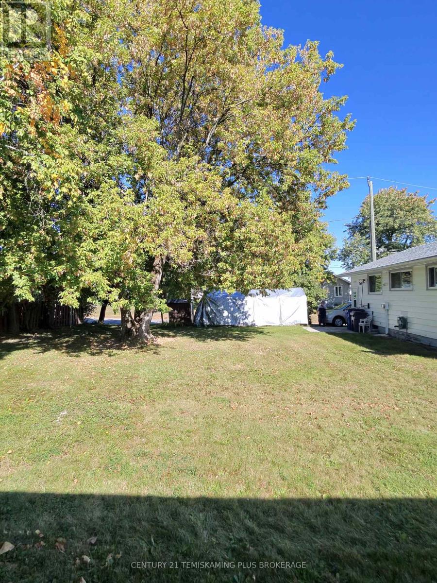 228 MERIDIAN AVENUE, Temiskaming Shores (Haileybury) — photo 6
