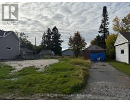 115 Fourteenth Avenue, Cochrane, ON P0L1C0 Photo 6