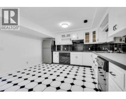 6716 37 Avenue NE - photo 23