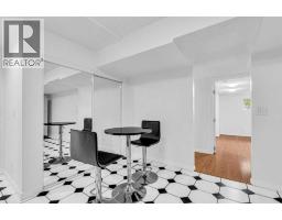 6716 37 Avenue NE - photo 30