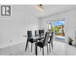 6716 37 Avenue NE - photo 11