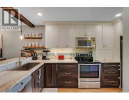 110 Beaconsfield Road Nw, Calgary, AB T3K1X9 Photo 12