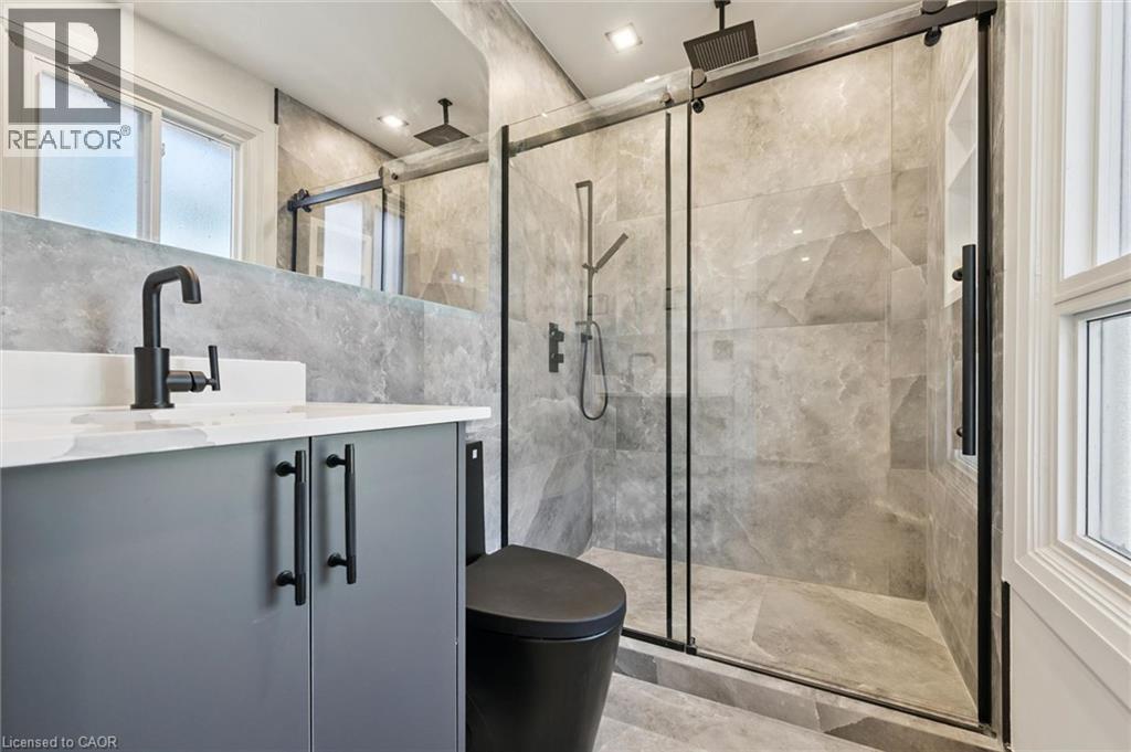 #107 5475 LAKESHORE Road - Image 20