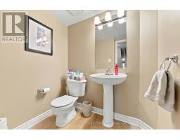 70 Brentmore Private, Ottawa, ON K4A0B7 Photo 11