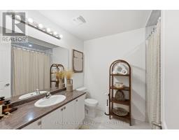 56 Sapphire Way, Thorold, ON L2V0B8 Photo 18