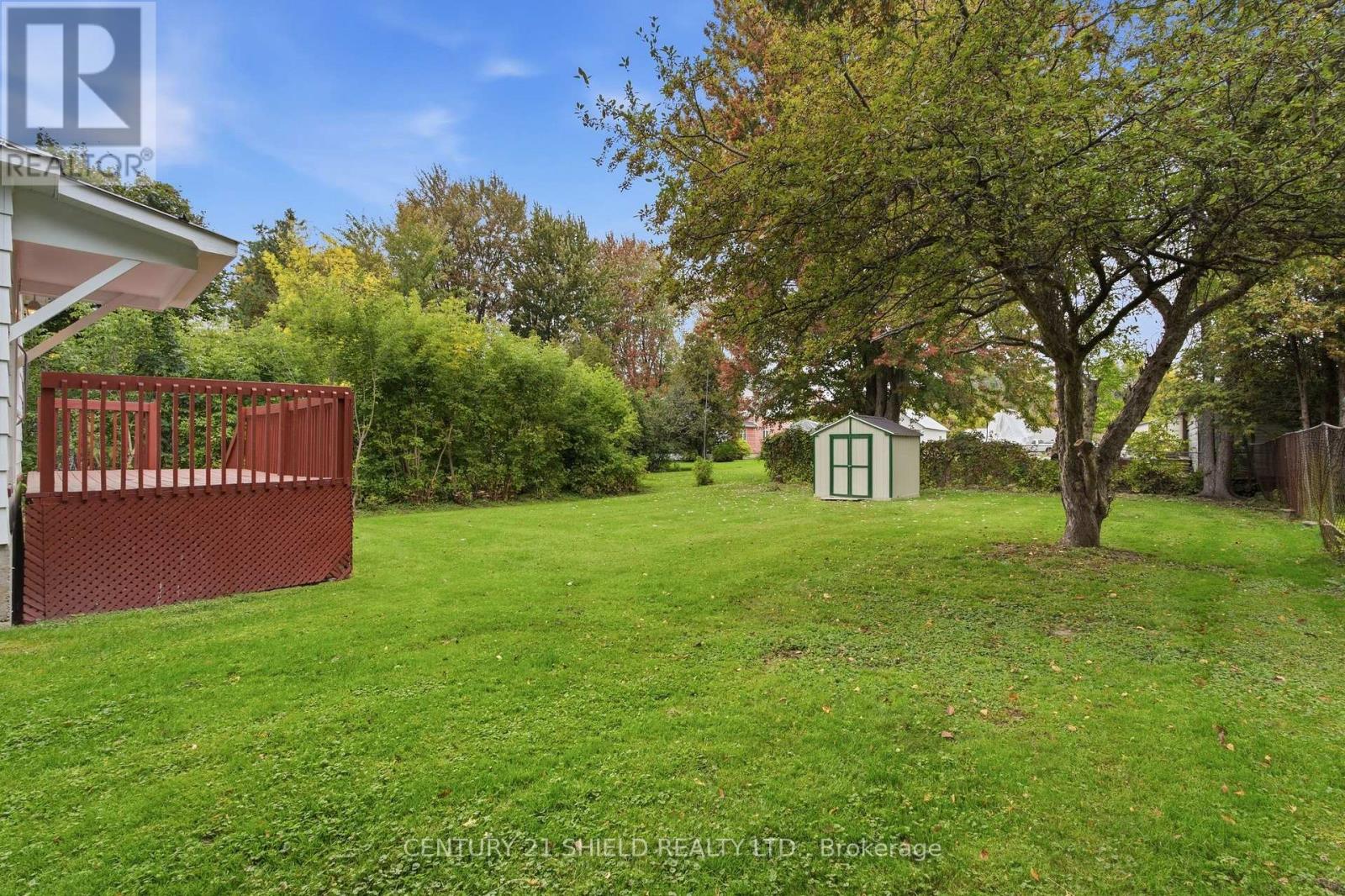 13 OAK STREET - Image 39