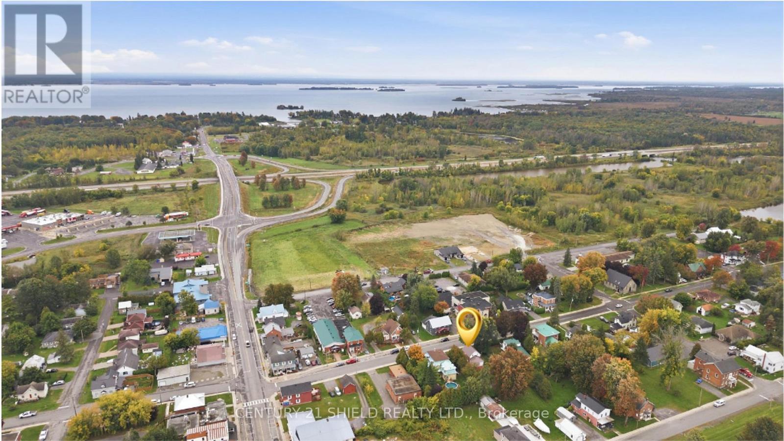 13 OAK STREET - Image 42