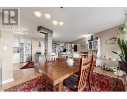 1116 - 15 Vicora Linkway, Toronto, ON M3C1A8 Photo 10