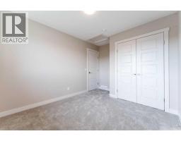 381 Waterford Boulevard - photo 8