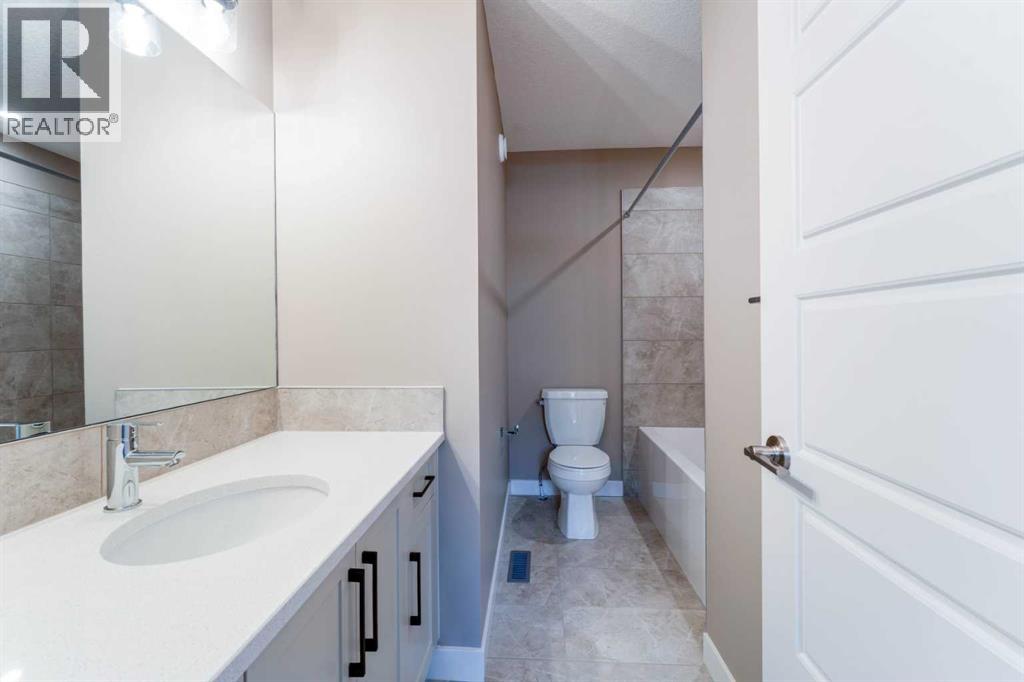 385 Waterford Boulevard, Chestermere, Alberta, T1X3B8 — thumbnail 8
