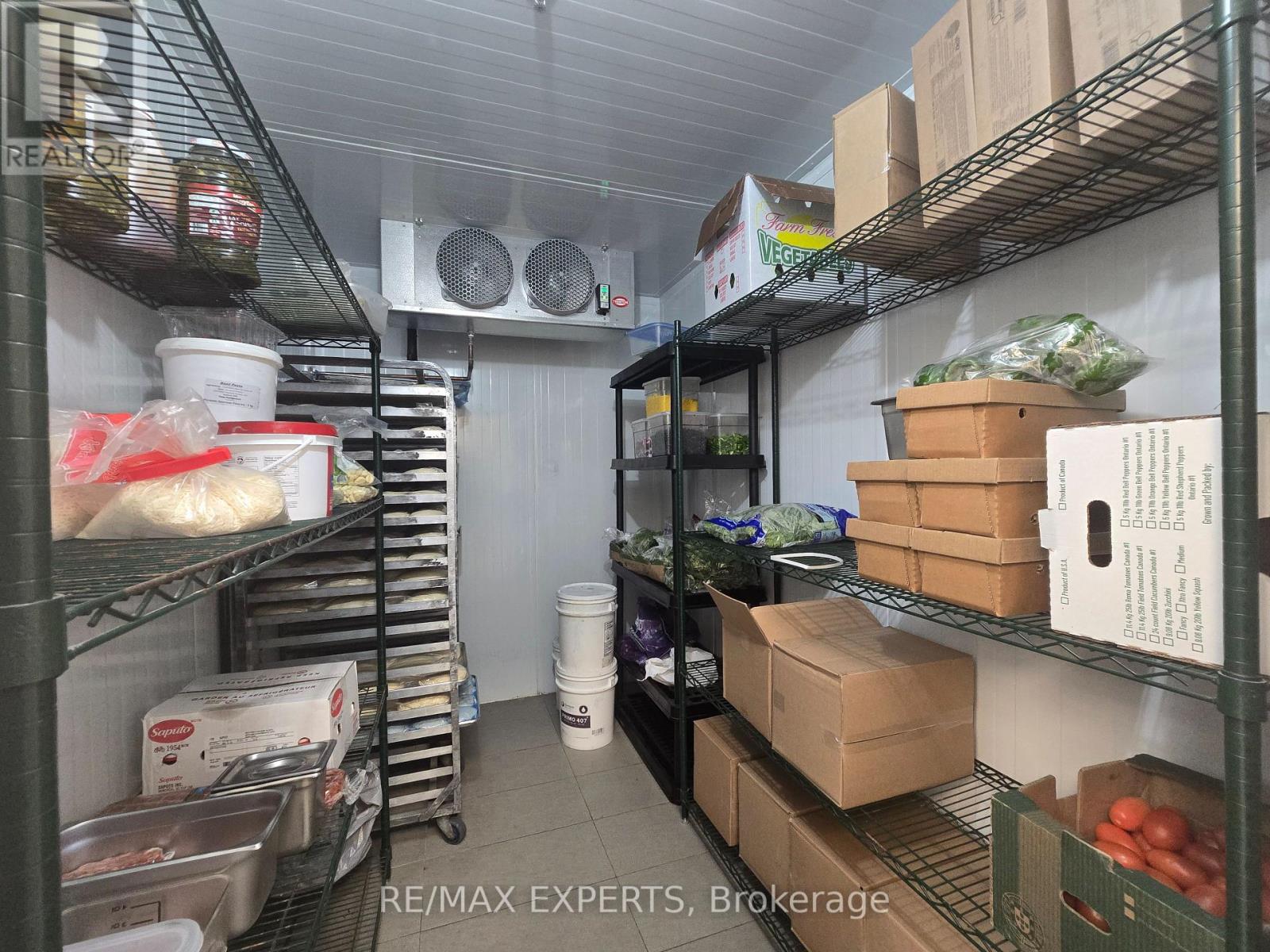 3 - 9581 WESTON ROAD, Vaughan (Vellore Village) — photo 2