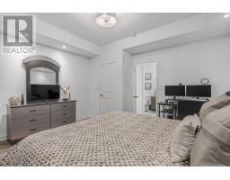 2b - 867 Wilson Avenue, Toronto, ON M3K0A4 Photo 13
