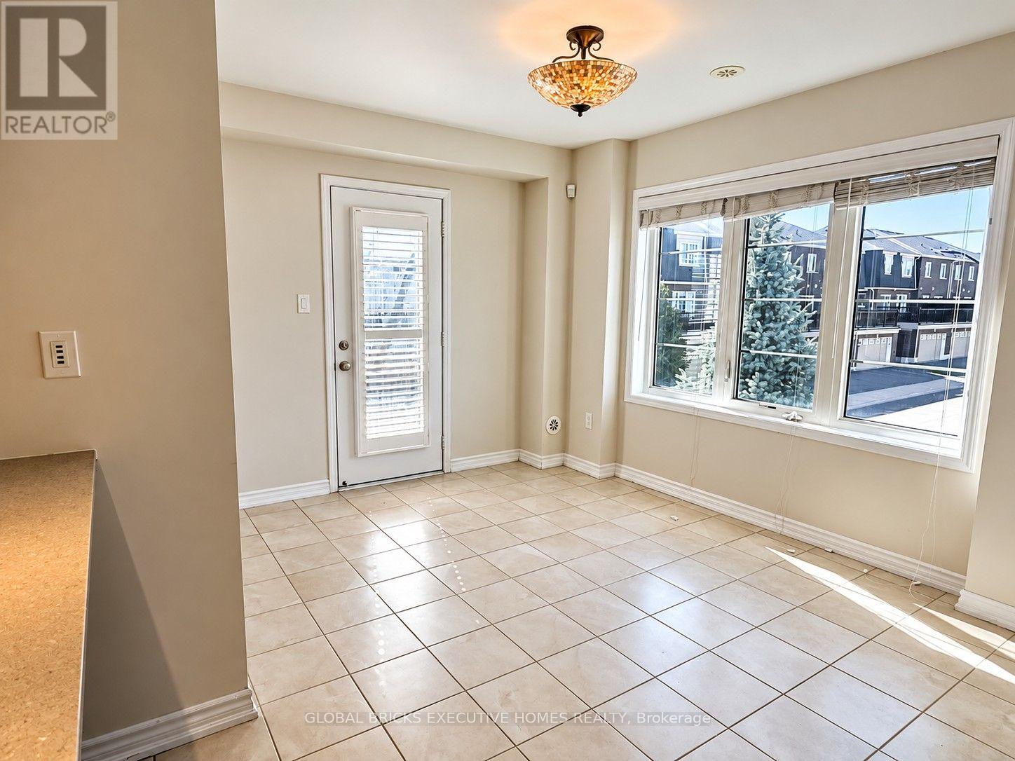 296 ELLEN DAVIDSON DRIVE, Oakville (GO Glenorchy) — photo 6
