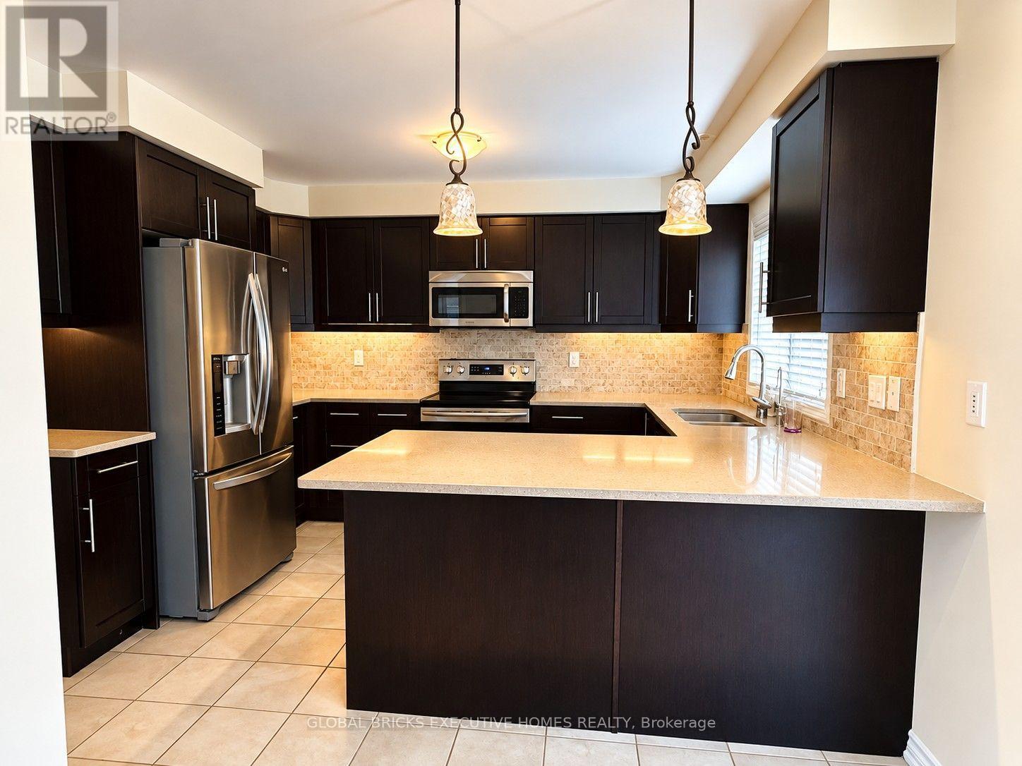296 ELLEN DAVIDSON DRIVE, Oakville (GO Glenorchy)